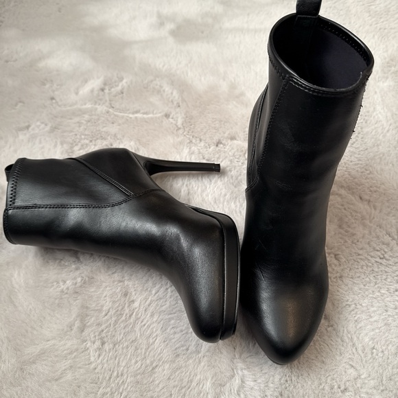 Nine West Shoes - Nine West Black Heeled Boots